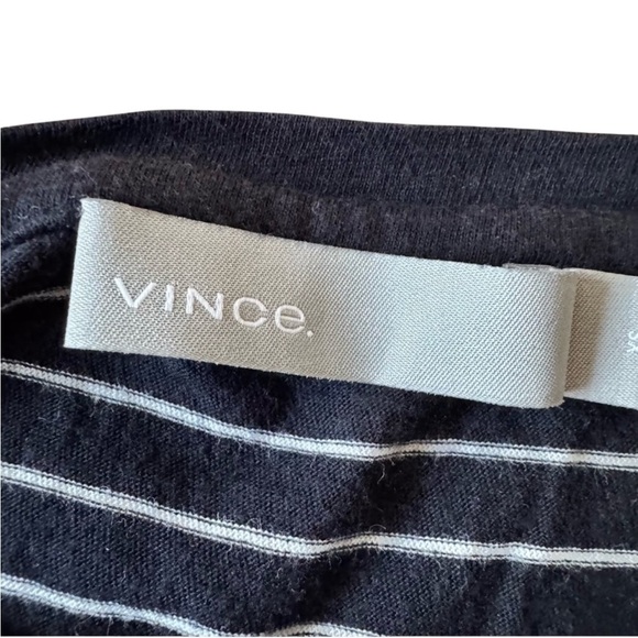 Vince XS Pima Cotton Basics Top Striped Navy White Thin Soft - Picture 8 of 8